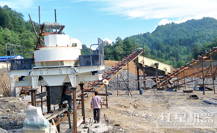 時(shí)產(chǎn)50-60噸建筑垃圾沖擊式破碎機(jī)哪里便宜？河南廠家有推薦嗎？